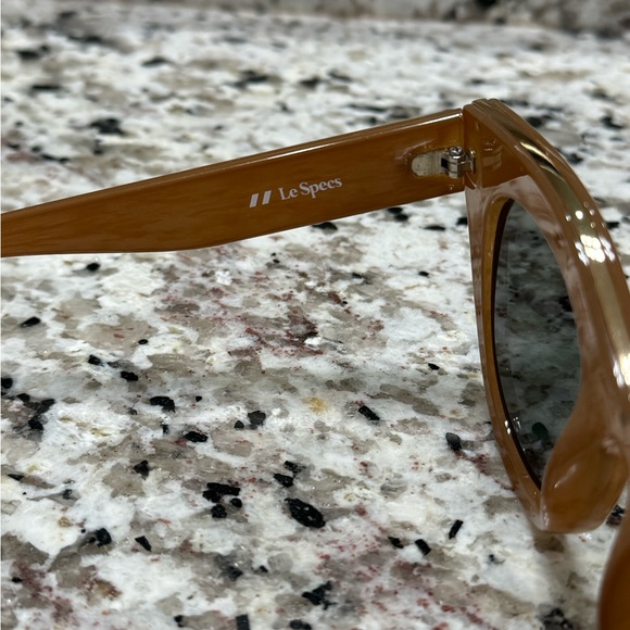 Le Specs Air Heart Sunglasses - Caramel main image 7